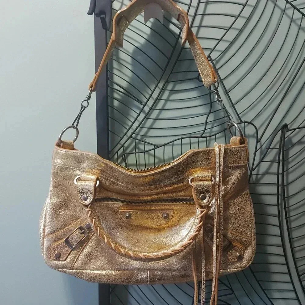 Shoulder  Bag/Satchel Sparkling Gold Crackled Leather Bag with Tassels